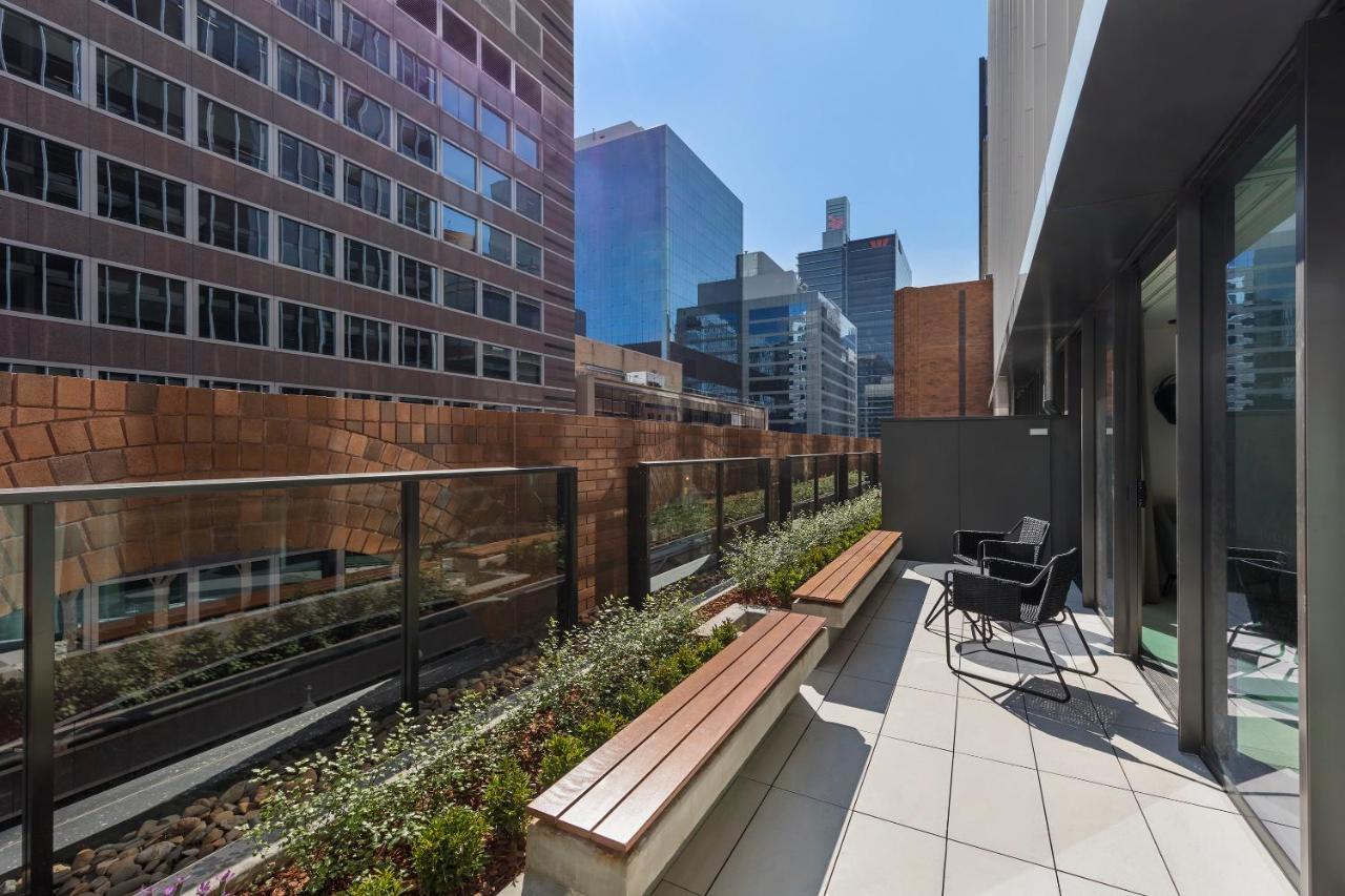 Skye Suites סידני מראה חיצוני תמונה The rooftop garden
