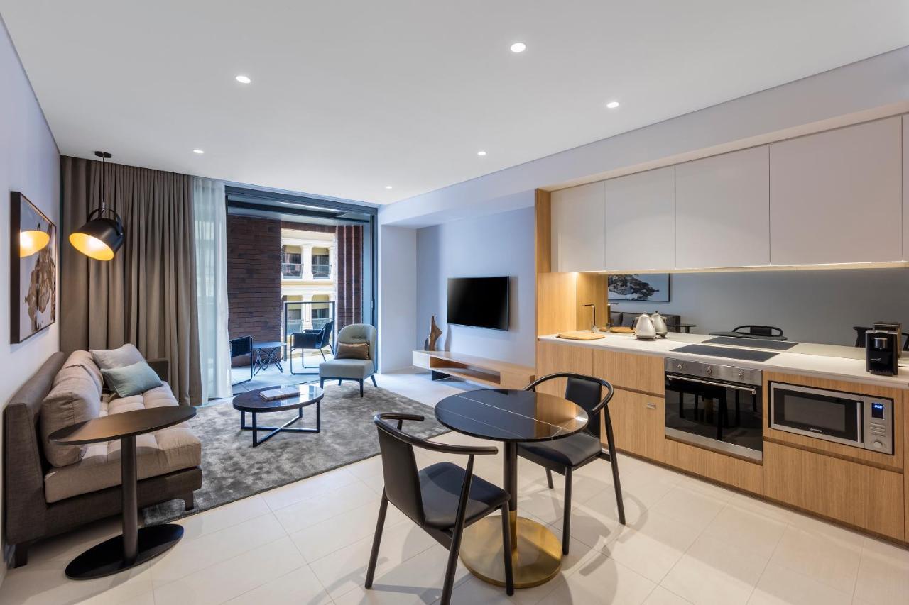 Skye Suites סידני מראה חיצוני תמונה A typical apartment at The Standard London
